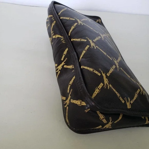 Longchamp Paris Signature Genuine Leather Dopp Kit